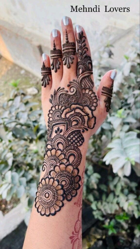 Arabic Back Hand Design