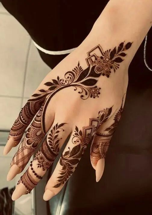 Arabic Mehndi Style