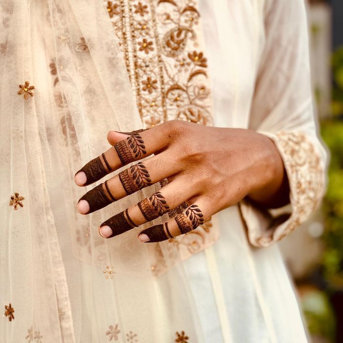 Easy Finger Design Ideas