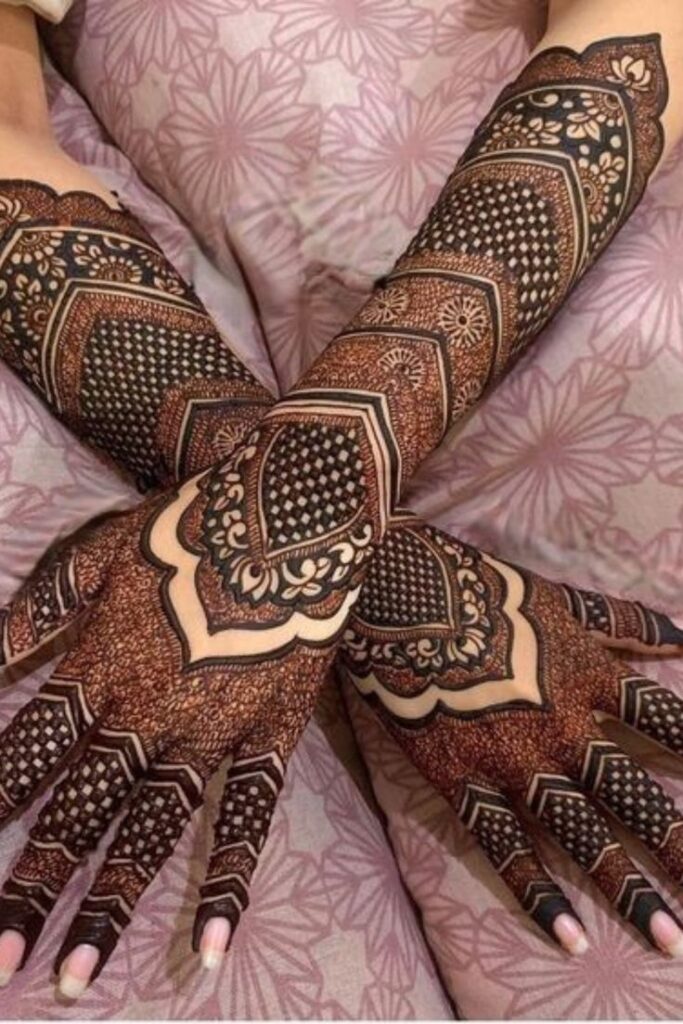 Full Bridal Mehndi Design (Elegant & Intricate)