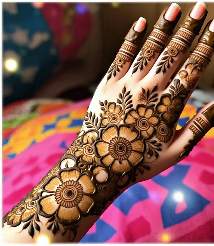 Paisley Motifs and Leaves