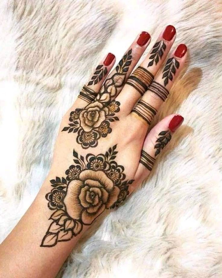 Rose Circle Motif Mehndi Design